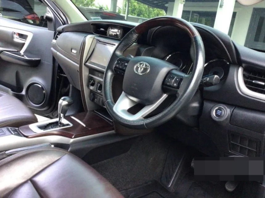 2019 Toyota Fortuner 2.4L Turbo Diesel | 25,000 KM | 7-Seater Adventure SUV